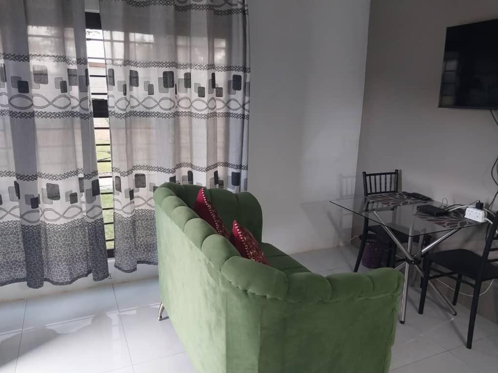 Emmrose Apartments Chingola Exterior foto